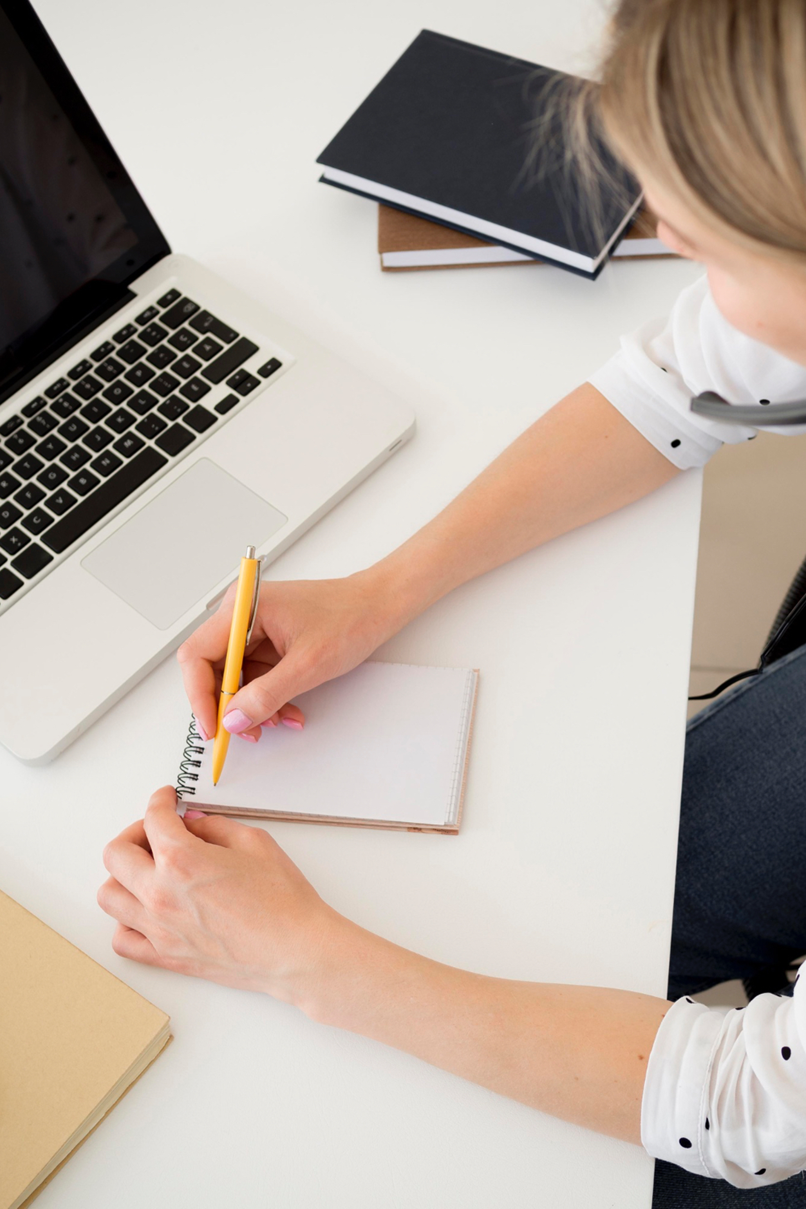 Mobile App Development for E-Learning Mobile Apps: Creating Interactive and Offline-Capable Learning Experiences